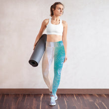 Load image into Gallery viewer, Retreat Yoga Leggings in Bondi