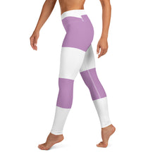 Load image into Gallery viewer, Retreat Yoga Leggings in Big Sur